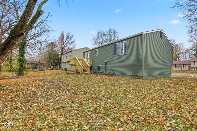 2815 Rouark Circle, Indianapolis, IN 46229