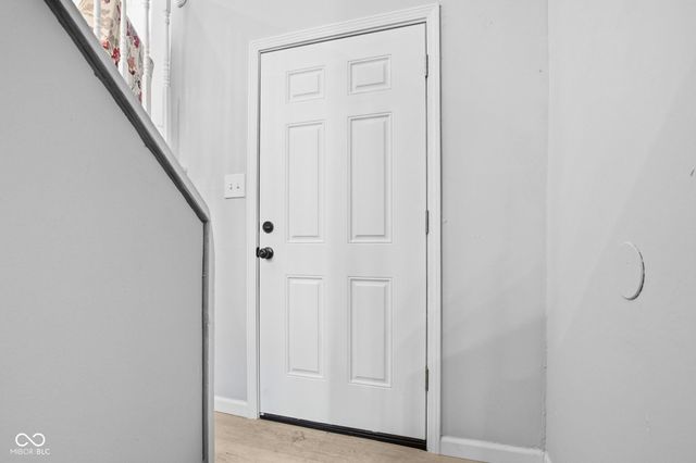 2815 Rouark Circle, Indianapolis, IN 46229