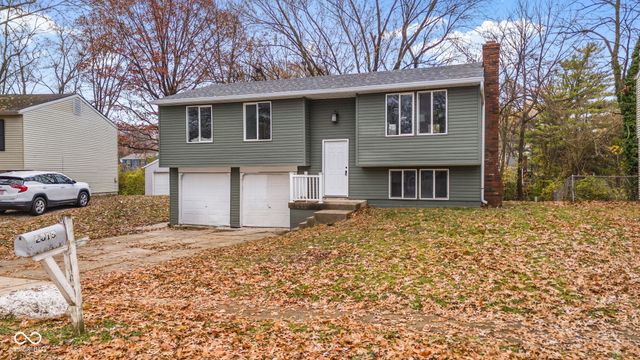 2815 Rouark Circle, Indianapolis, IN 46229