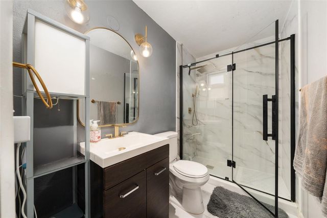320 LAKEVIEW STREET 323, Orlando, FL 32804