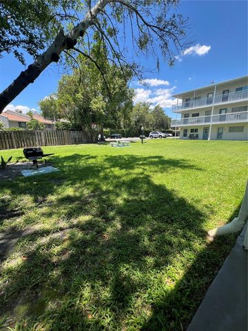 320 LAKEVIEW STREET 323, Orlando, FL 32804