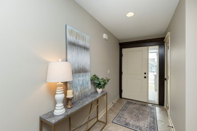 8125 Mercato Court, West Des Moines, IA 50266