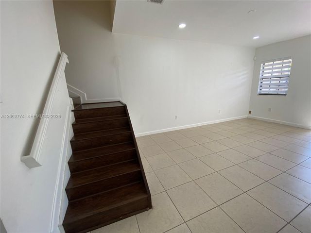 343 NE 37th Ter, Homestead, FL 33033