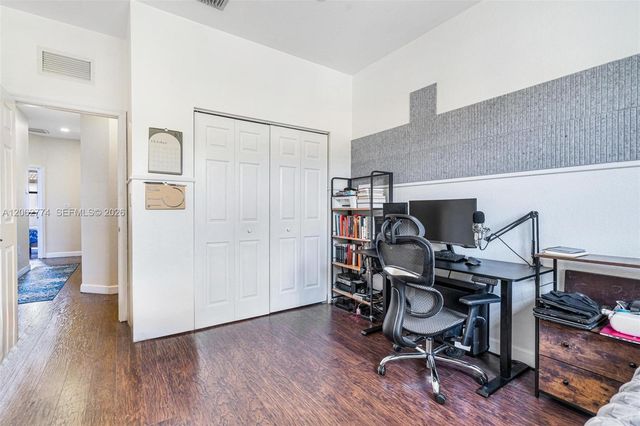 343 NE 37th Ter, Homestead, FL 33033
