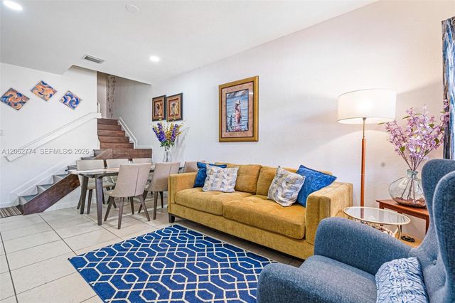 343 NE 37th Ter, Homestead, FL 33033