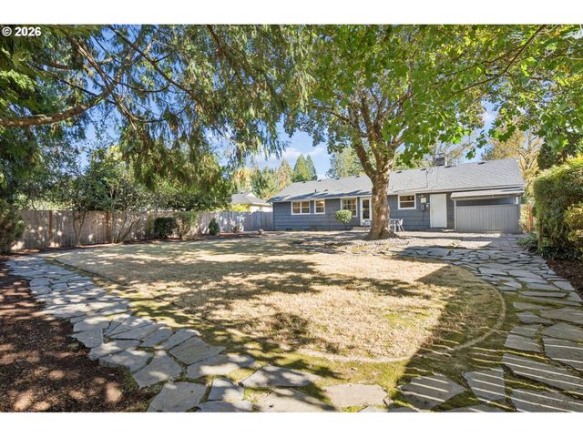 11905 Sw DOUGLAS St, Portland, OR 97225