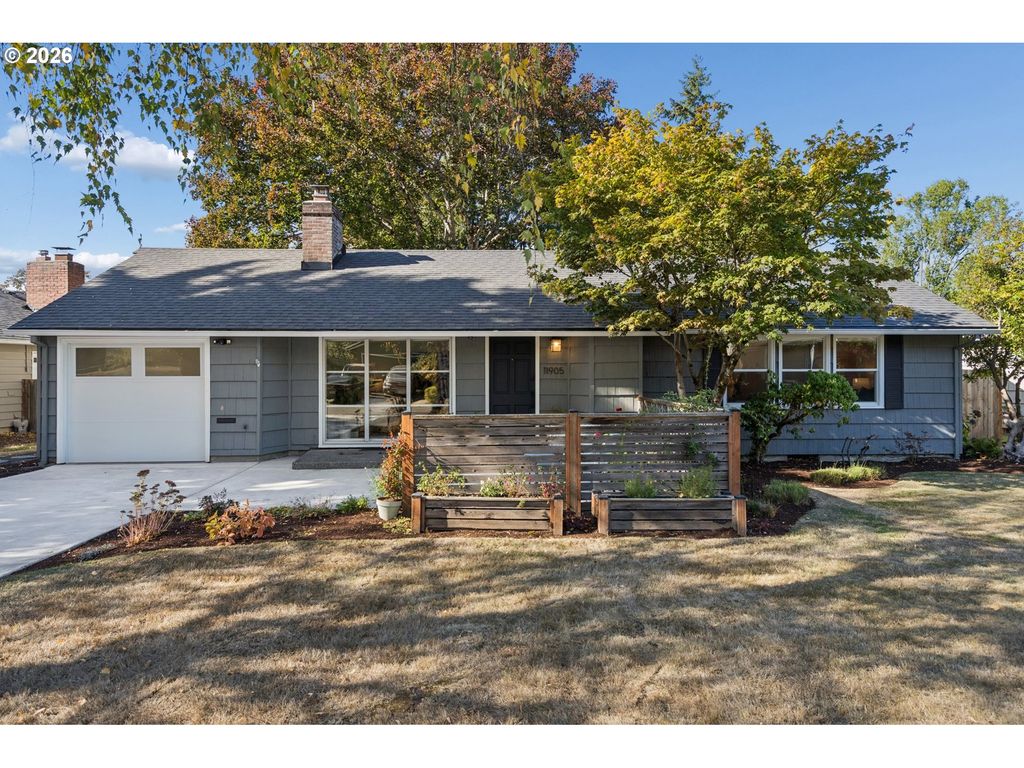 11905 Sw DOUGLAS St, Portland, OR 97225