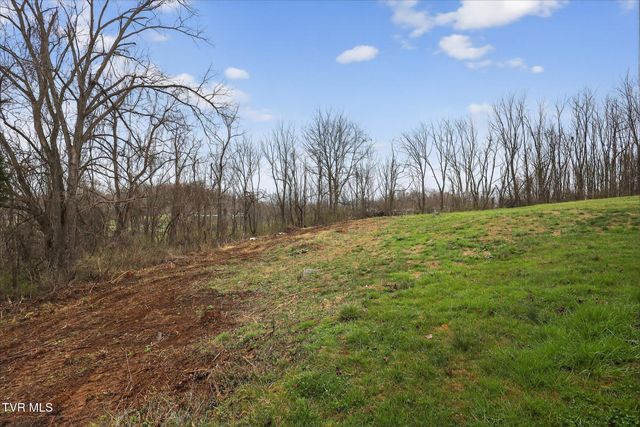 2781 Weaver Pike, Bristol, TN 37620