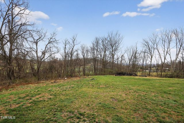2781 Weaver Pike, Bristol, TN 37620