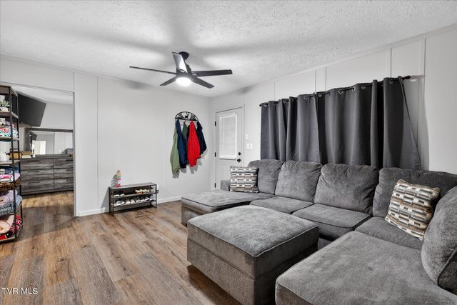 2781 Weaver Pike, Bristol, TN 37620