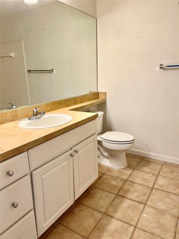9887 Baywinds Drive 4305, West Palm Beach, FL 33411