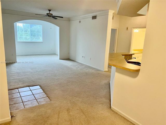 9887 Baywinds Drive 4305, West Palm Beach, FL 33411
