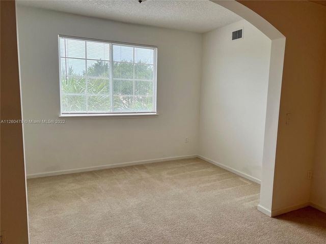 9887 Baywinds Drive 4305, West Palm Beach, FL 33411