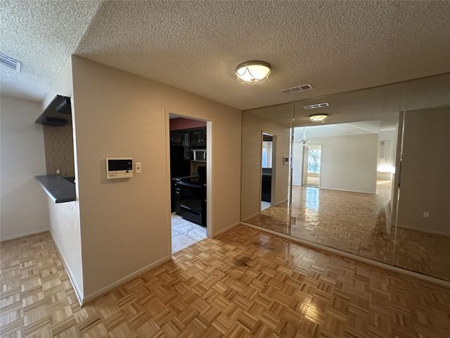 4049 Herschel Avenue A, Dallas, TX 75219