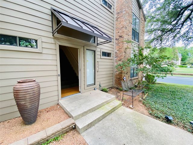 4049 Herschel Avenue A, Dallas, TX 75219