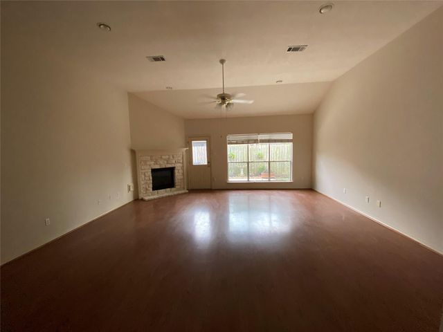 10723 Norchester Village Drive, Houston, TX 77070