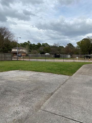 10723 Norchester Village Drive, Houston, TX 77070