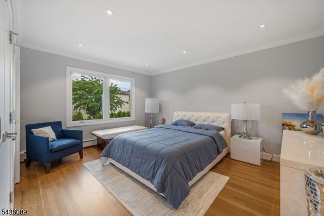 45 Grunwald St, Clifton City, NJ 07013
