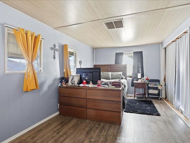 2755 Arrow Hwy 88, La Verne, CA 91750