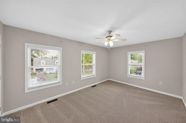 1604 ORIOLE RD, Edgewater, MD 21037