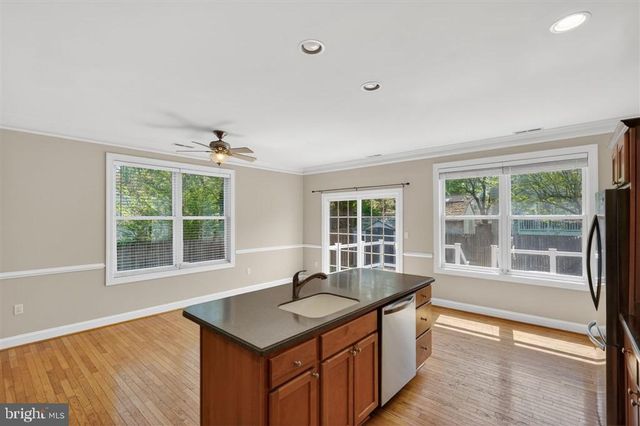 1604 ORIOLE RD, Edgewater, MD 21037