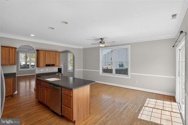 1604 ORIOLE RD, Edgewater, MD 21037