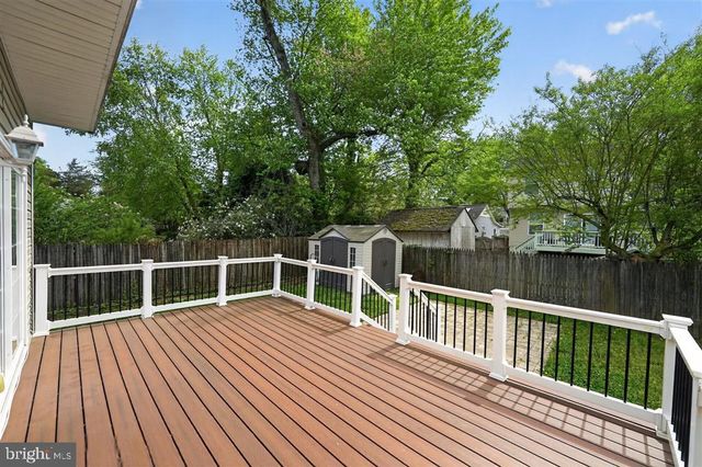 1604 ORIOLE RD, Edgewater, MD 21037