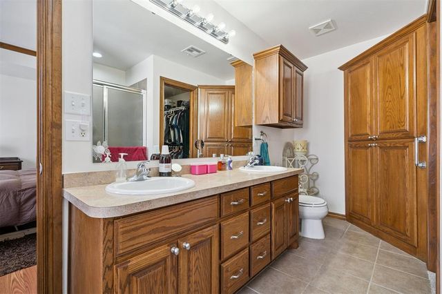 1617 SE 5th Street, Newcastle, OK 73065