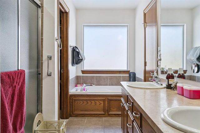 1617 SE 5th Street, Newcastle, OK 73065