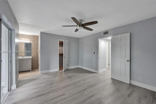 5963 NW 25th Court 210, Sunrise, FL 33313