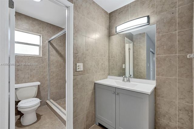 5963 NW 25th Court 210, Sunrise, FL 33313