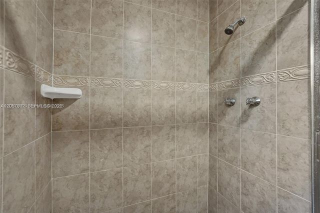 5963 NW 25th Court 210, Sunrise, FL 33313