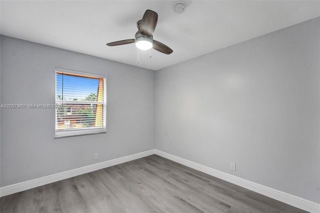 5963 NW 25th Court 210, Sunrise, FL 33313
