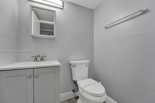 5963 NW 25th Court 210, Sunrise, FL 33313