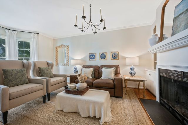 3135 Long Blvd Apt 2, Nashville, TN 37203