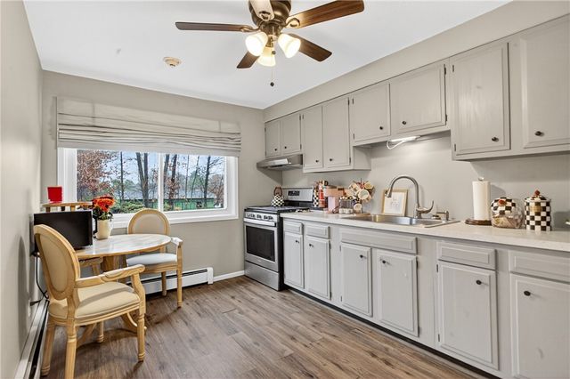 494 Putnam Pike A12, Smithfield, RI 02828