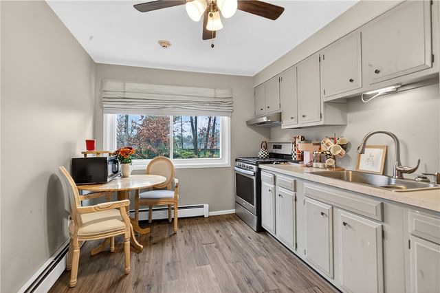 494 Putnam Pike A12, Smithfield, RI 02828