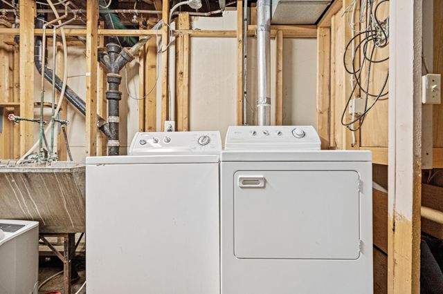 2466 Clearview Avenue, Mounds View, MN 55112