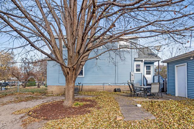 2466 Clearview Avenue, Mounds View, MN 55112