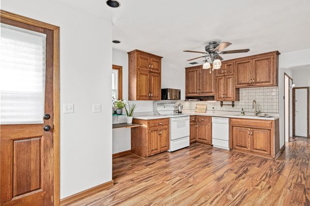 2466 Clearview Avenue, Mounds View, MN 55112