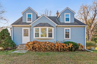 2466 Clearview Avenue, Mounds View, MN 55112