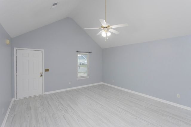 2727 Pepperdine Dr, Murfreesboro, TN 37128