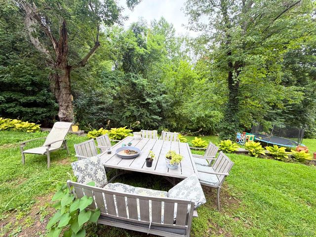 6 Waldron Terrace, Sloatsburg, NY 10974
