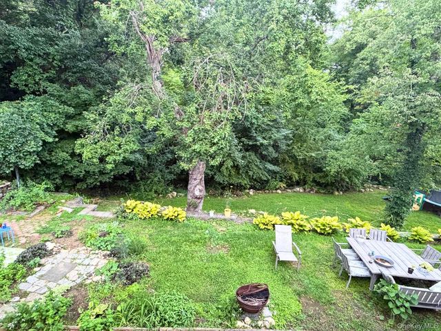 6 Waldron Terrace, Sloatsburg, NY 10974