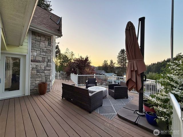 103 Lakeside Drive, Mossyrock, WA 98564