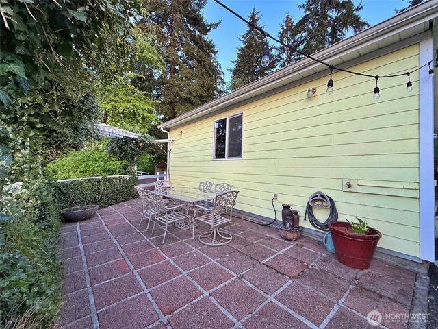 103 Lakeside Drive, Mossyrock, WA 98564