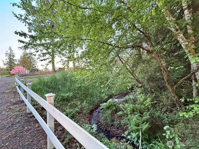 103 Lakeside Drive, Mossyrock, WA 98564