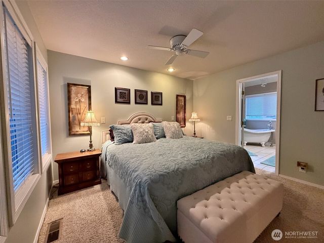 103 Lakeside Drive, Mossyrock, WA 98564