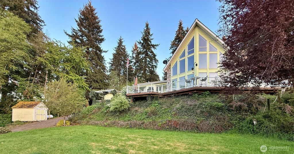 103 Lakeside Drive, Mossyrock, WA 98564