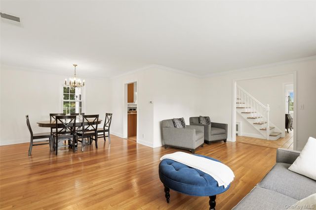 20 Lamesa Avenue, Eastchester, NY 10709